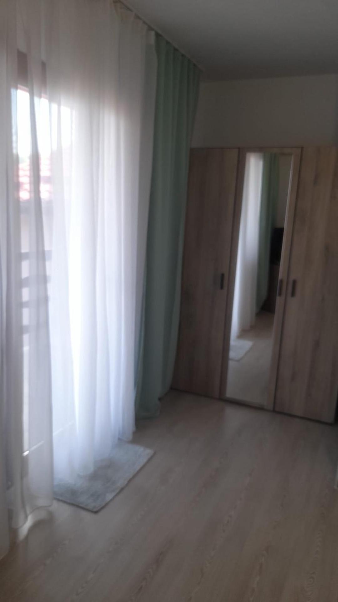 מלון Casa Elena Ieşelniţa מראה חיצוני תמונה